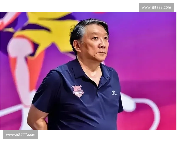 郭士强宫鲁鸣指挥差异：一个拆弹一个递火